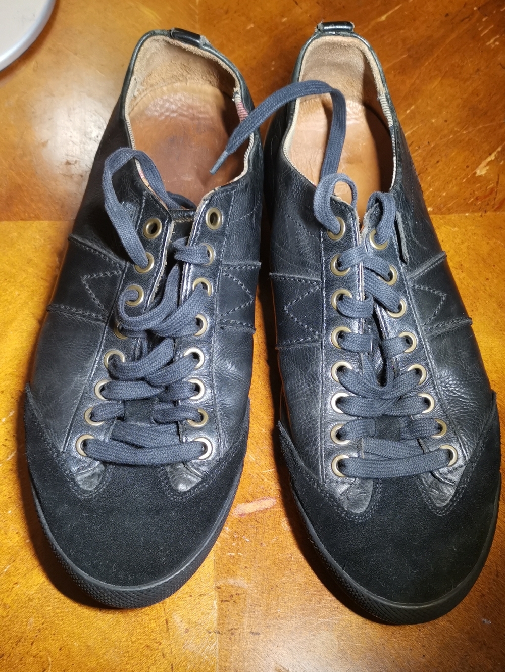 Burberry Black Leather Vintage Sneakers
